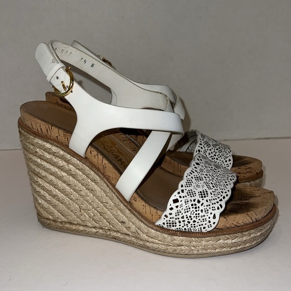 Salvatore Ferragamo, White Wedge and in Great Condition size 7 1/2